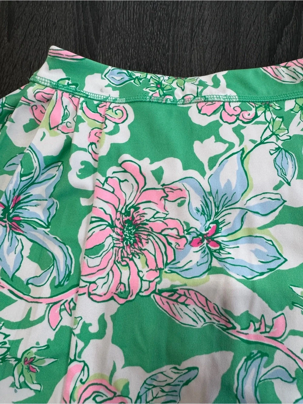 Lilly Pulitzer Green and Pink Floral Flared Skirt 🚨 kids size L or women size xs